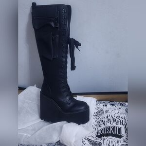 Dolls Kill - Current Mood - Obsidian Pocket Platform Boots
